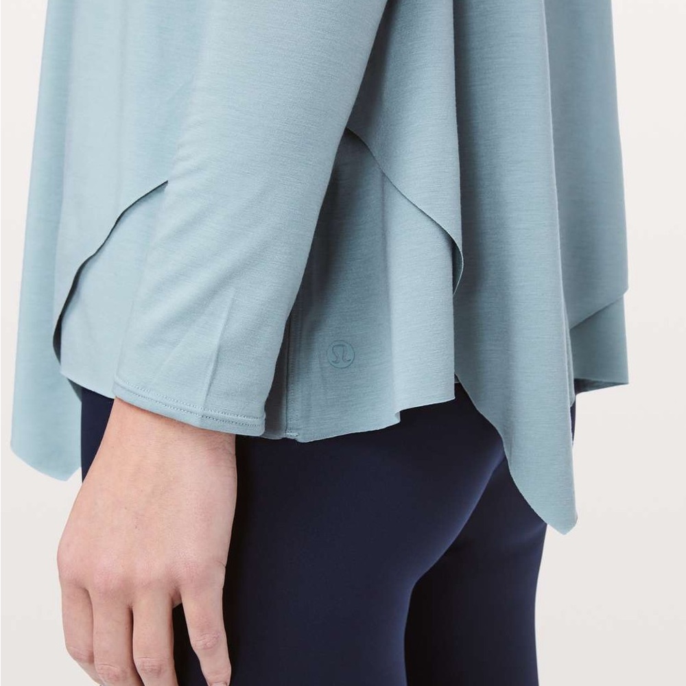 Lululemon Sweetest Day Long Sleeve
*Tencel Blue Cast sz 12 - Picture 3 of 7